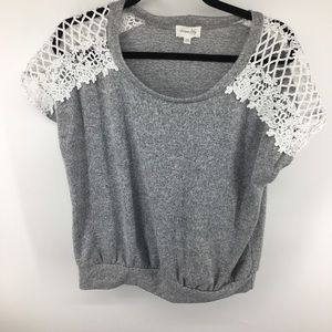 Siren Lilly Gray Top With Lace